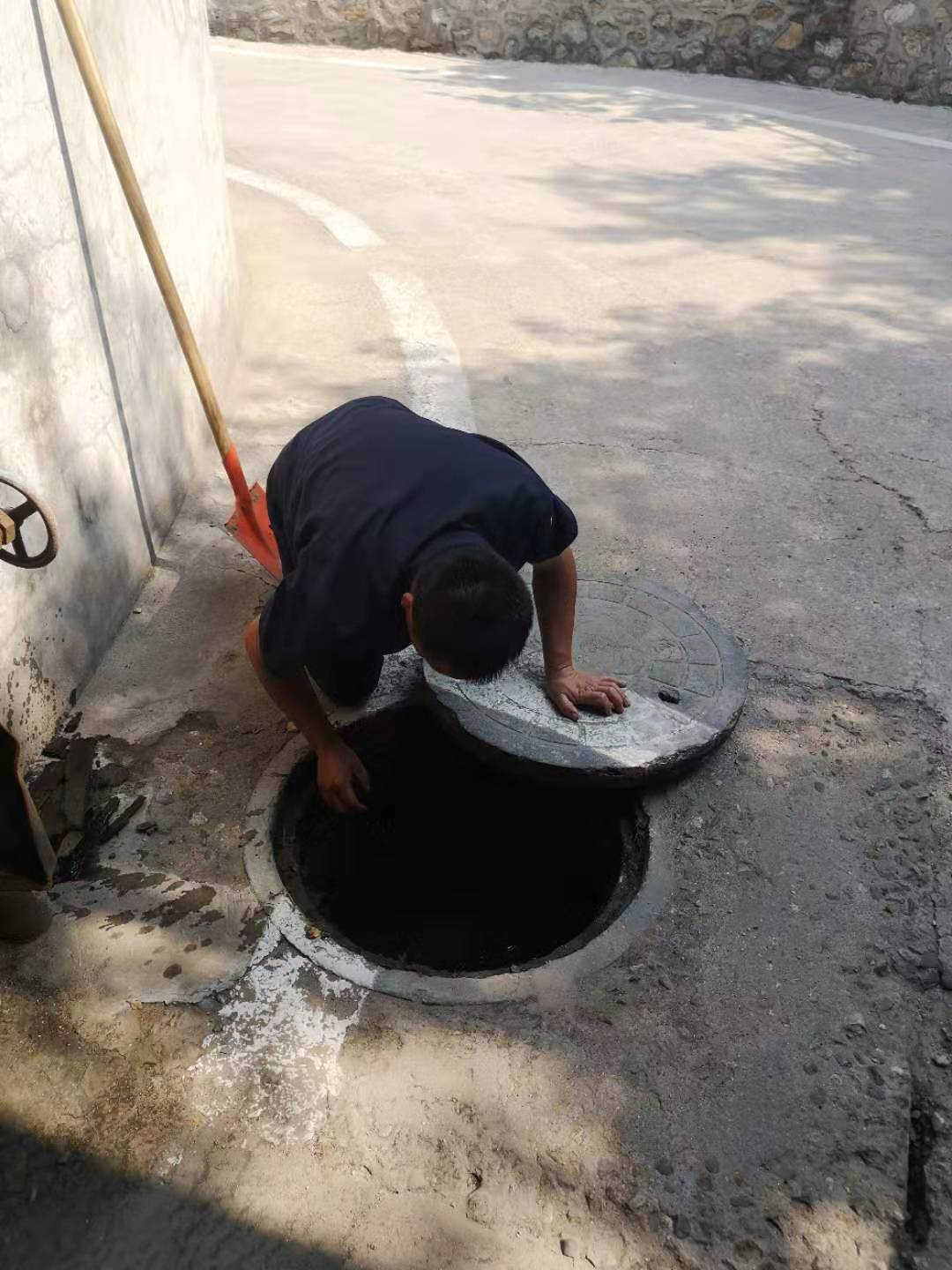 C:\Users\Administrator\Pictures\f092e899618375a6029bc5ee1255f47.jpg C:\Users\Administrator\Pictures\f092e899618375a6029bc5ee1255f47.jpg